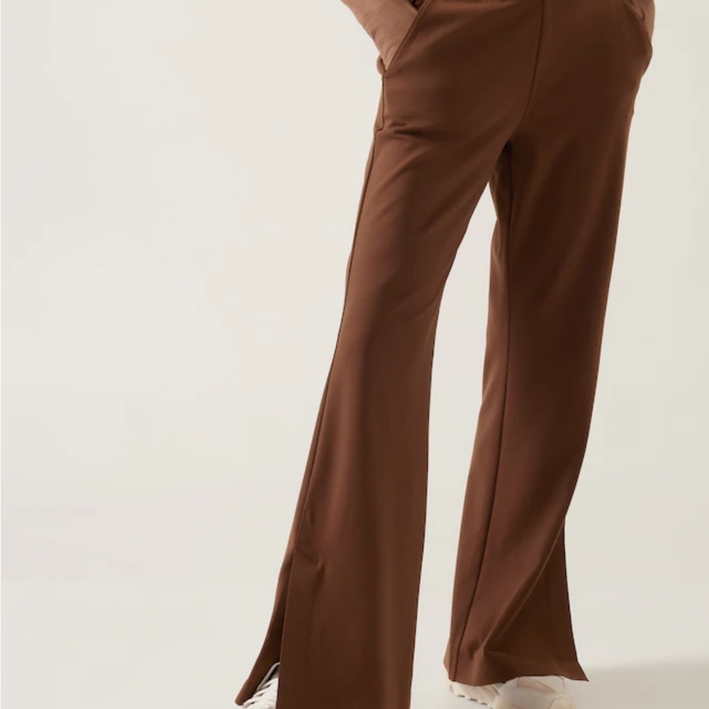 Athleta Venice Flare Plant